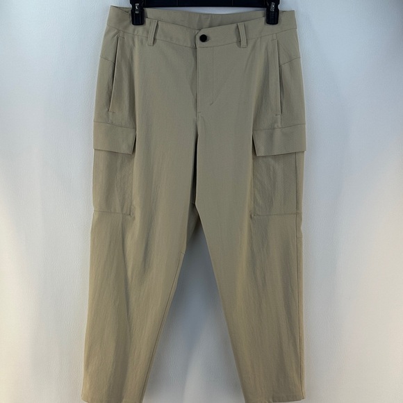 Lululemon Utilitarian Cargo Pants - Picture 1 of 9